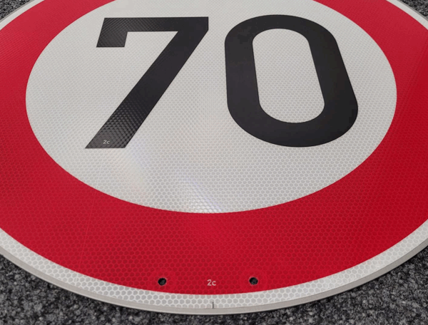 aktuelle-entwicklungen-strassenverkehrsrecht-webinar-produktbild-1